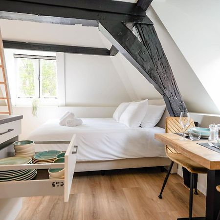 Beautiful Apartment With Loft Делфт Екстериор снимка